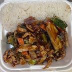 Best Chicken w. Mixed Chinese Veg. 杂菜鸡 in Lincolnton, NC
